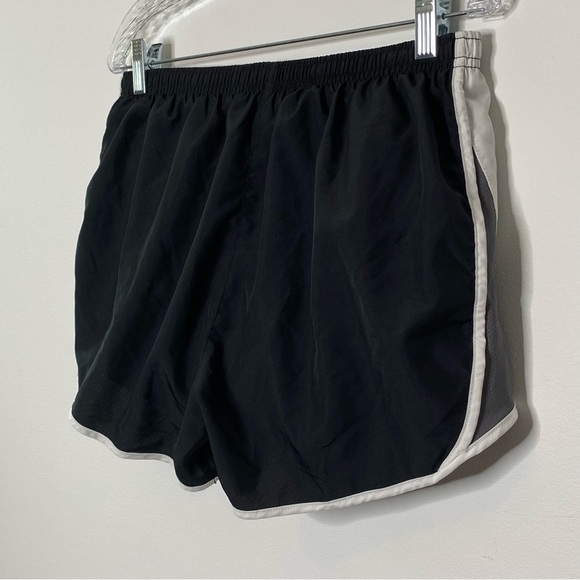 Nike Dri-Fit Black Running Shorts - Picture 3 of 13